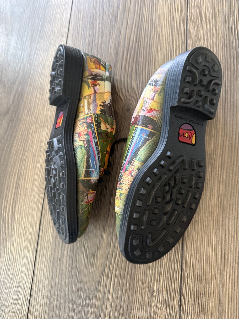 Vintage Golf Hotel Print Leather Oxford Shoes Size 6.6 Colorful Novelty Lace-Up - Picture 4 of 8